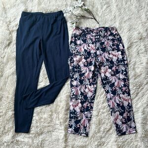 Wonderly Stretch Yoga Capri Pants Size Medium Floral & Navy Blue